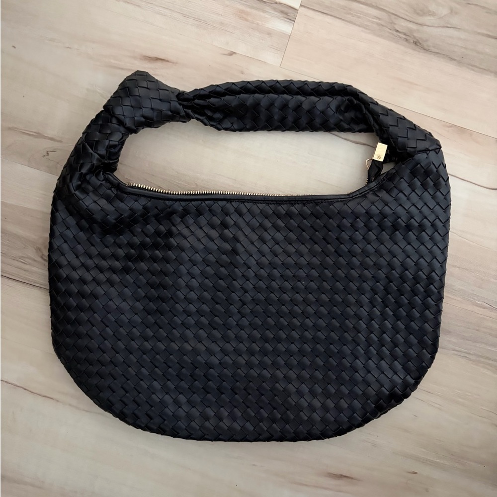 Melie Bianco Black Woven Women's Bag